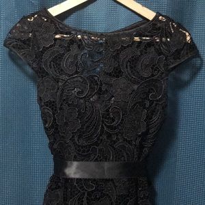 Adrianna Papell lace cocktail dress